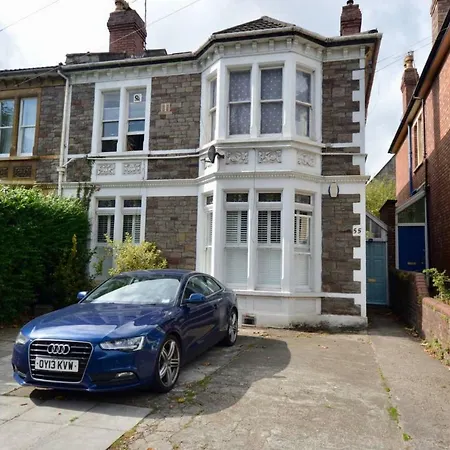 Elegant Garden Flat By The Arches *