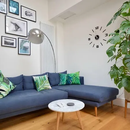 Elegant Garden Flat By The Arches 公寓